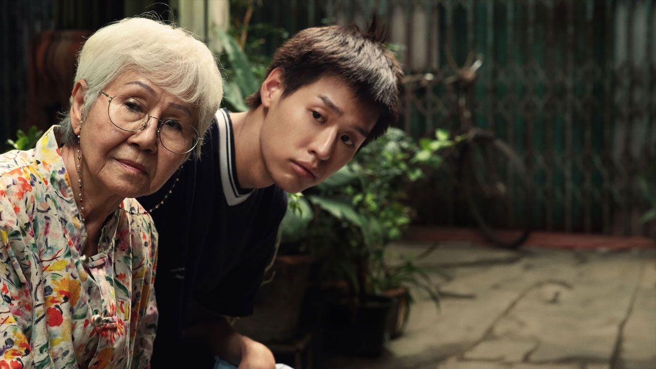 فیلم راهنمای میلیونر شدن قبل از مرگ مادربزرگ How to Make Millions Before Grandma Dies 2024 با دوبله فارسی