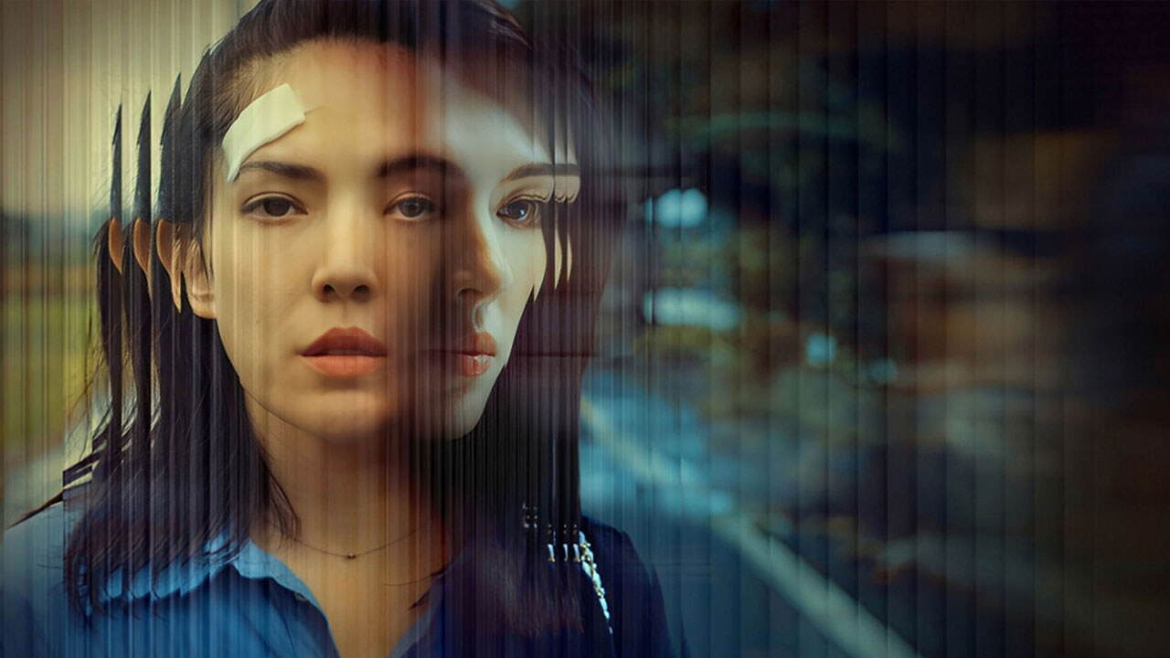 سریال تکه های او 2022 Shards of Her فصل اول